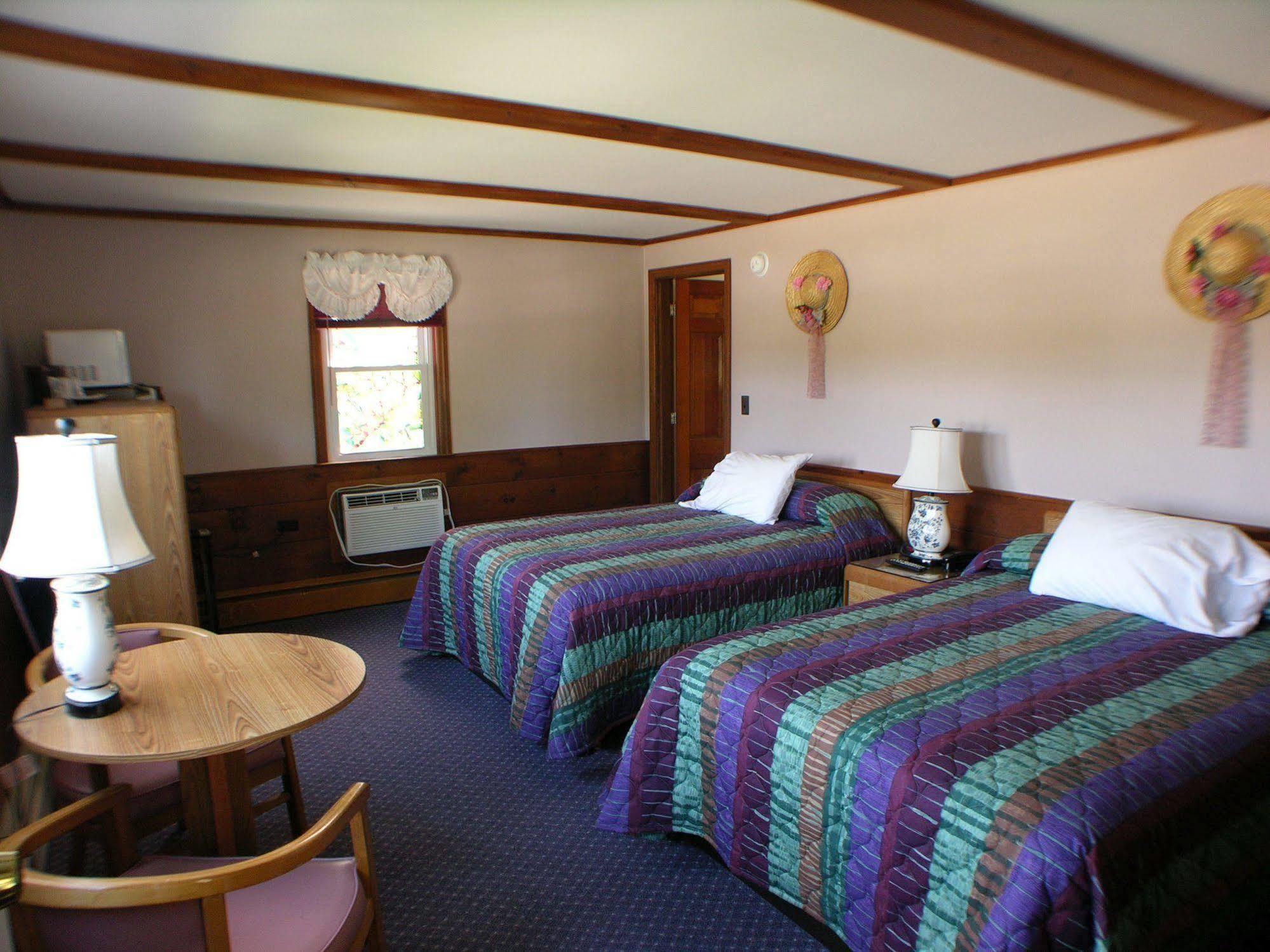 Bay Top Motel Weirs Beach Dış mekan fotoğraf