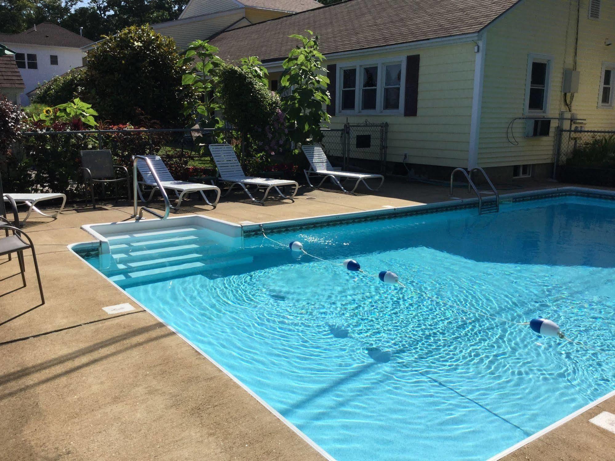 Bay Top Motel Weirs Beach Dış mekan fotoğraf